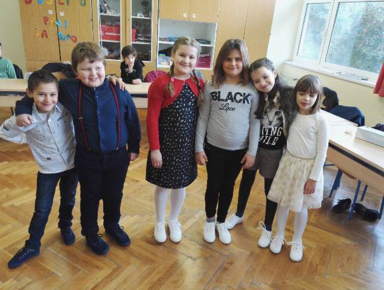 Skradinskim učenicima na poklon startasice iz vukovarskog Borova